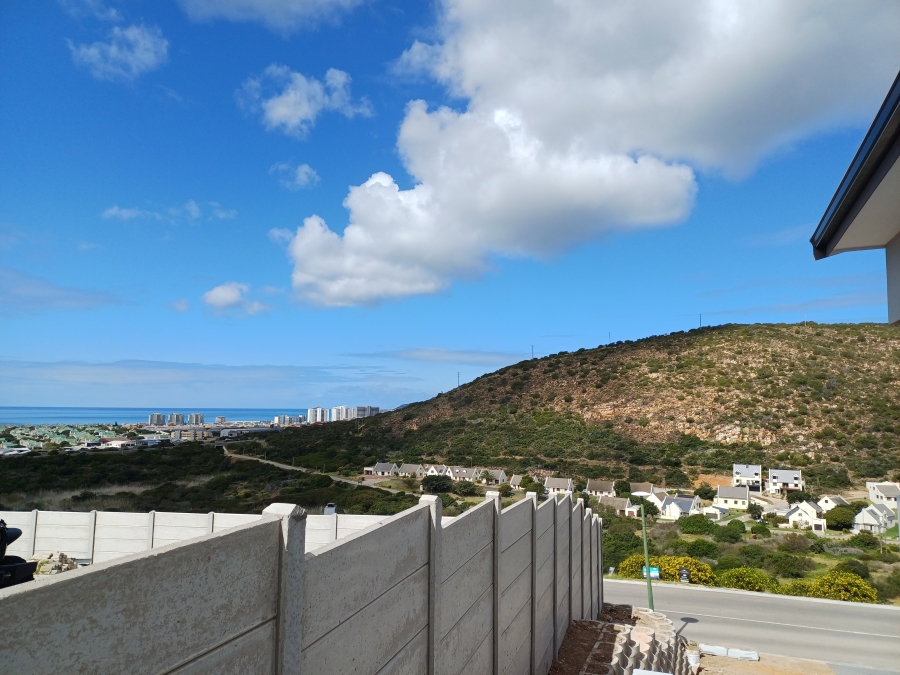 3 Bedroom Property for Sale in Island View Western Cape